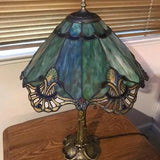 River of Goods 15054 25 in. Green Indoor Table Lamps with Stained Glass Victorian Sea Green Crystal Lace Shade - HomeDecorAndTools.com   